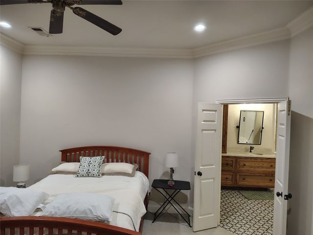 2002 Brianna Lane, Arlington, TX 76001