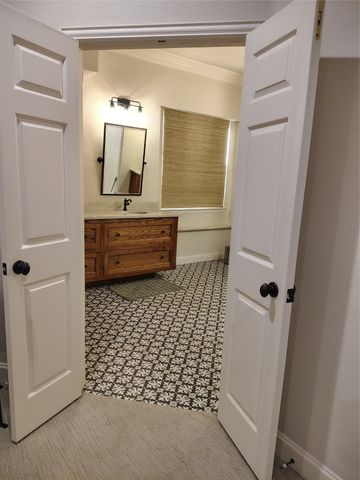 2002 Brianna Lane, Arlington, TX 76001