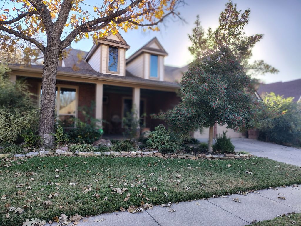 2002 Brianna Lane, Arlington, TX 76001