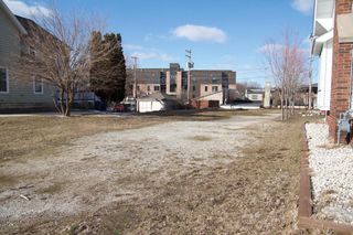 418 WISCONSIN AVENUE, Waukesha, WI 53186