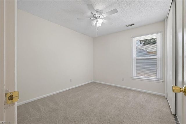 4844 Fountain Hall DR, Virginia Beach, VA 23464