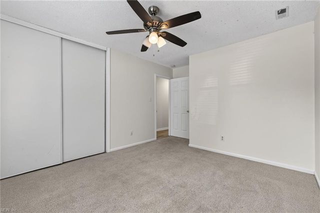 4844 Fountain Hall DR, Virginia Beach, VA 23464