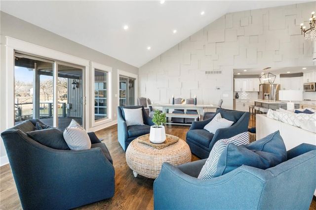 560 Lake Viking Terrace, Gallatin, MO 64640