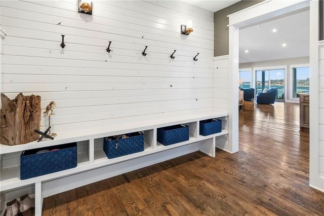 560 Lake Viking Terrace, Gallatin, MO 64640