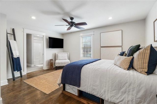 560 Lake Viking Terrace, Gallatin, MO 64640