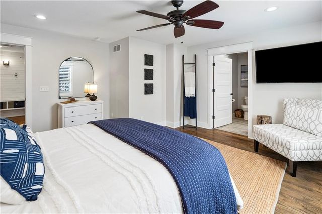 560 Lake Viking Terrace, Gallatin, MO 64640