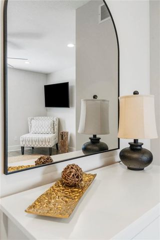 560 Lake Viking Terrace, Gallatin, MO 64640