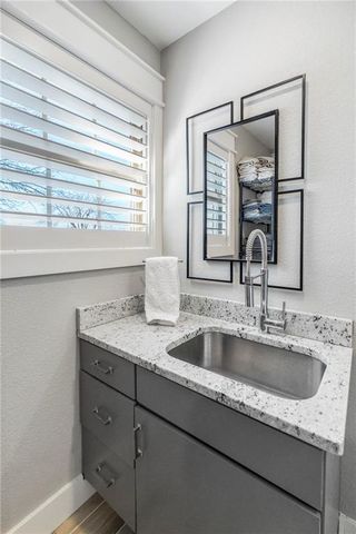 560 Lake Viking Terrace, Gallatin, MO 64640