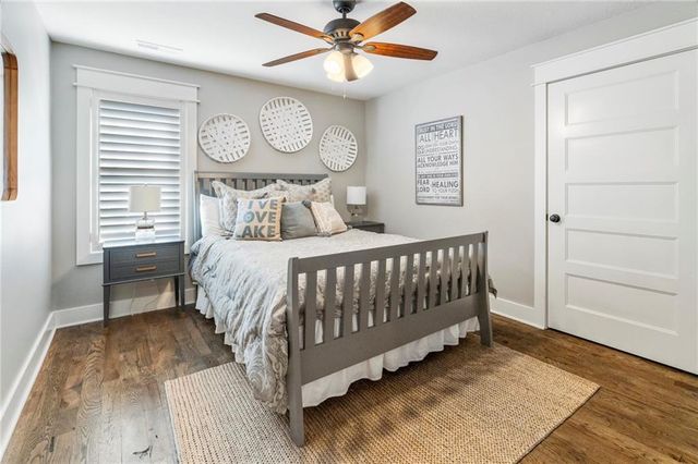 560 Lake Viking Terrace, Gallatin, MO 64640