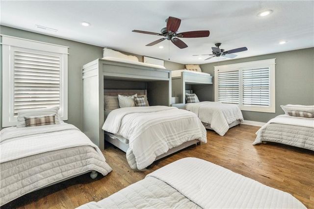 560 Lake Viking Terrace, Gallatin, MO 64640