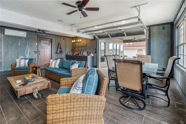 560 Lake Viking Terrace, Gallatin, MO 64640