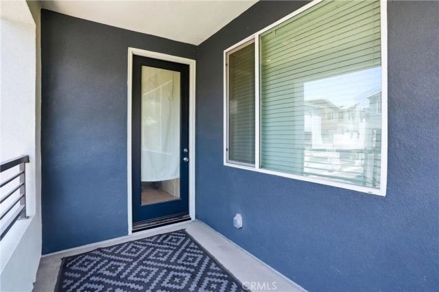 916 E 3RD ST, Santa Ana, CA 92701