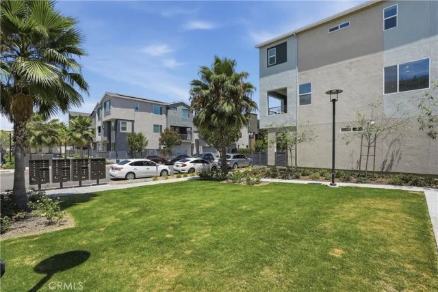 916 E 3RD ST, Santa Ana, CA 92701