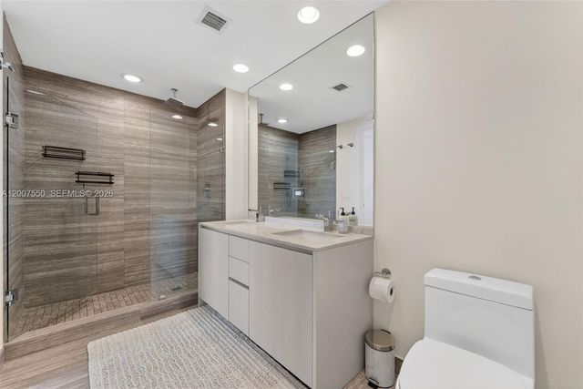 1010 Brickell Ave 3004, Miami, FL 33131