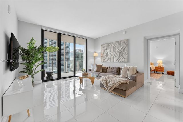1010 Brickell Ave 3004, Miami, FL 33131