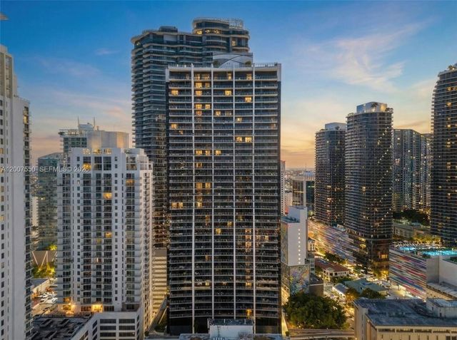 1010 Brickell Ave 3004, Miami, FL 33131