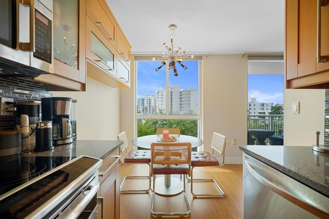 1688 West Avenue 606, Miami Beach, FL 33139