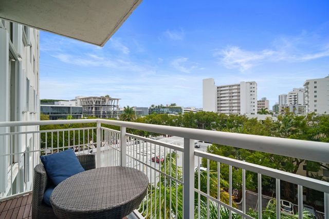 1688 West Avenue 606, Miami Beach, FL 33139