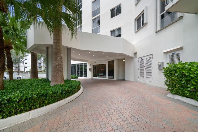 1688 West Avenue 606, Miami Beach, FL 33139