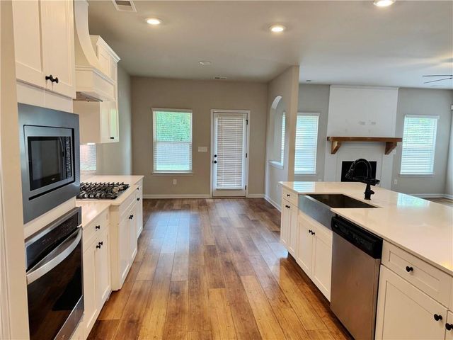 205 Denham Drive, Locust Grove, GA 30248