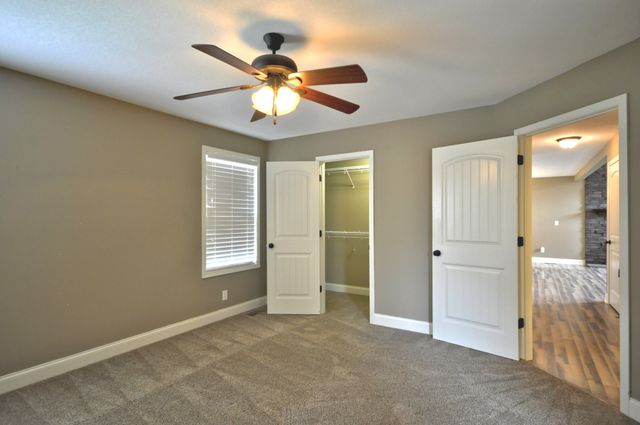 439 LESLIE WOOD DR, Clarksville, TN 37040