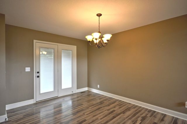 439 LESLIE WOOD DR, Clarksville, TN 37040