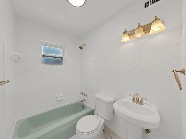 7098 HOLIDAY DRIVE, Spring Hill, FL 34606