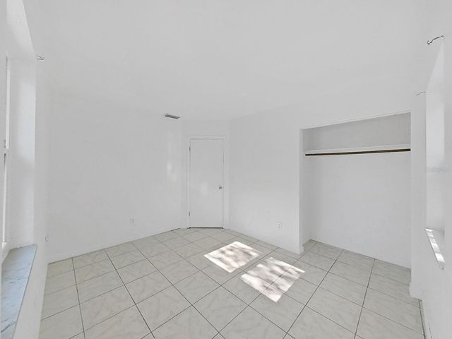 7098 HOLIDAY DRIVE, Spring Hill, FL 34606