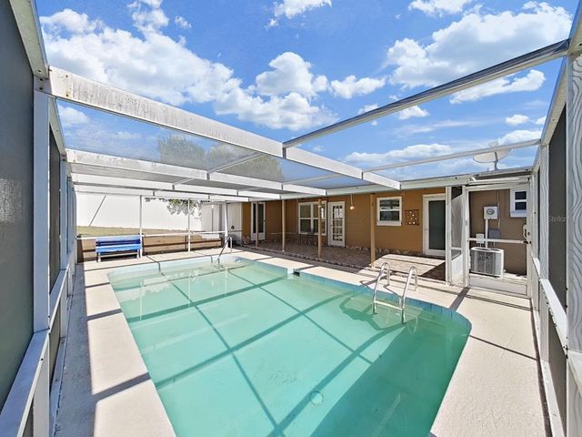 7098 HOLIDAY DRIVE, Spring Hill, FL 34606