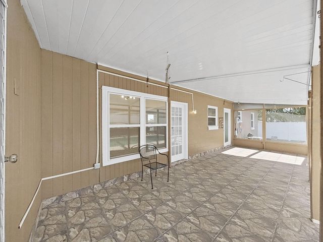 7098 HOLIDAY DRIVE, Spring Hill, FL 34606