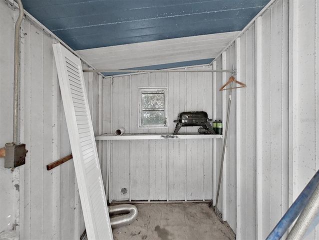 7098 HOLIDAY DRIVE, Spring Hill, FL 34606