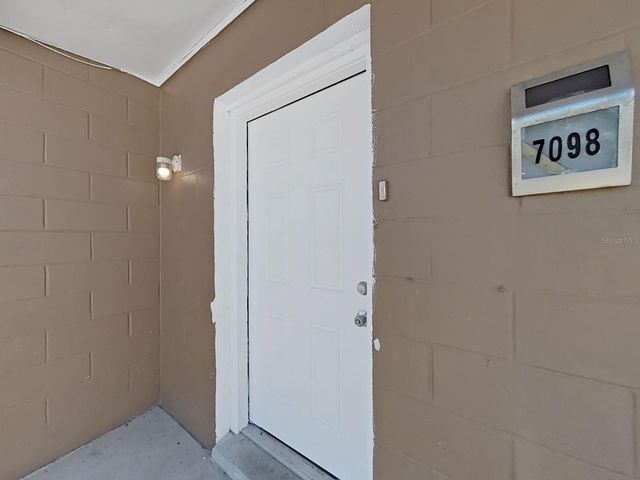 7098 HOLIDAY DRIVE, Spring Hill, FL 34606