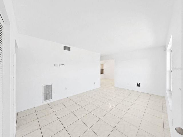 7098 HOLIDAY DRIVE, Spring Hill, FL 34606