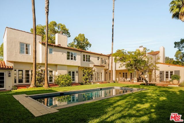 401 S Las Palmas Avenue, Los Angeles, CA 90020