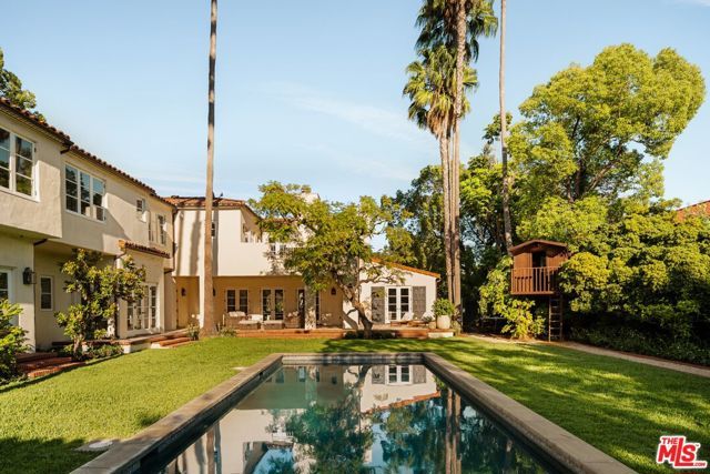 401 S Las Palmas Avenue, Los Angeles, CA 90020