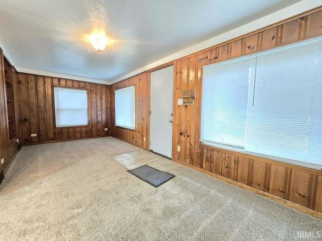 2710 Milburn Boulevard, Mishawaka, IN 46544