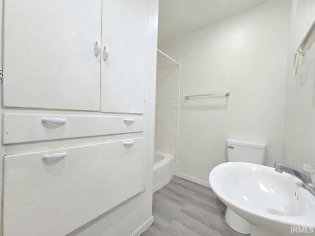 2710 Milburn Boulevard, Mishawaka, IN 46544