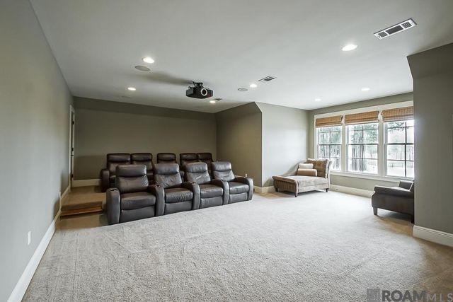 16033 Wiggins Dr, Central, LA 70770