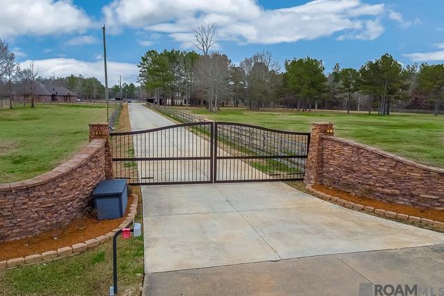 16033 Wiggins Dr, Central, LA 70770