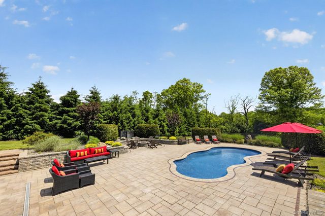 168 Station Road, Salisbury Mills, NY 12577