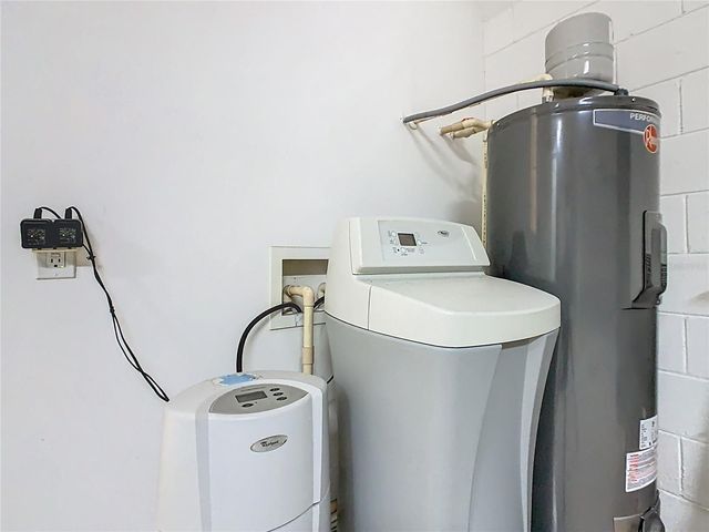 472 VILLA PARK ROAD, Kissimmee, FL 34759