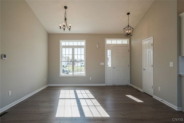 127 Dewport Road, Van Buren, NY 13027