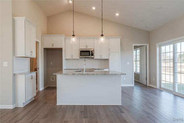 127 Dewport Road, Van Buren, NY 13027