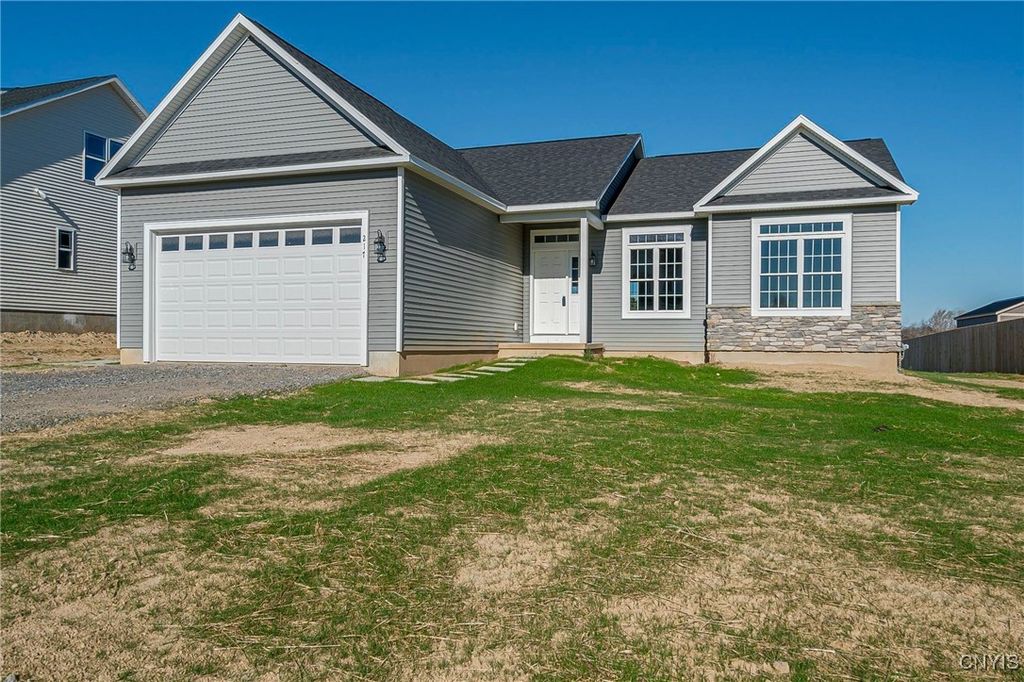 127 Dewport Road, Van Buren, NY 13027