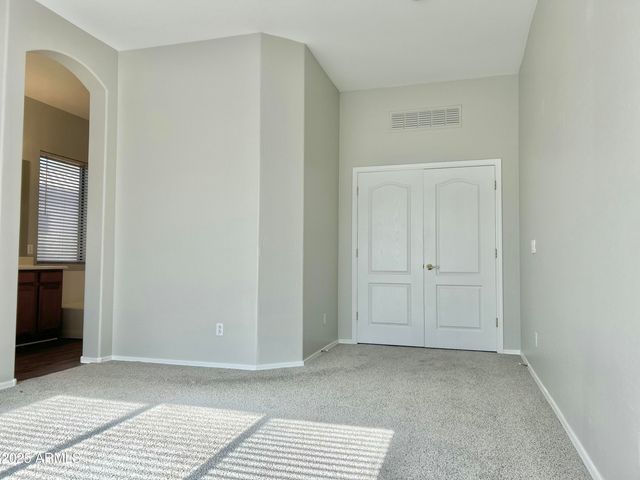 889 E LEO Place, Chandler, AZ 85249