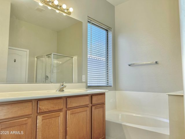 889 E LEO Place, Chandler, AZ 85249