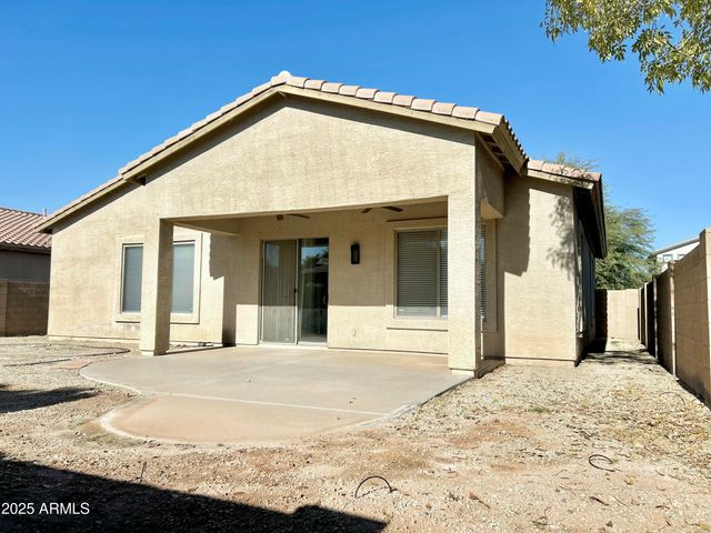 889 E LEO Place, Chandler, AZ 85249