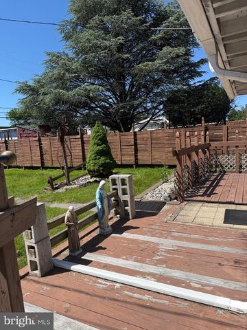 314 W CARACAS AVE, Hershey, PA 17033