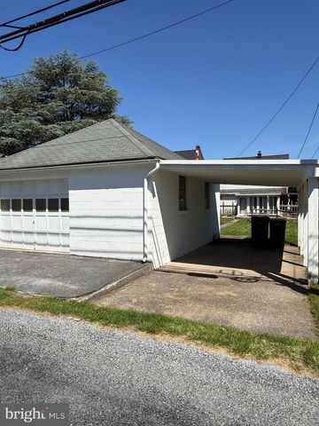 314 W CARACAS AVE, Hershey, PA 17033