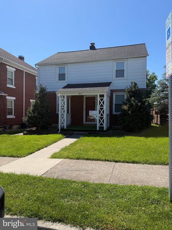 314 W CARACAS AVE, Hershey, PA 17033